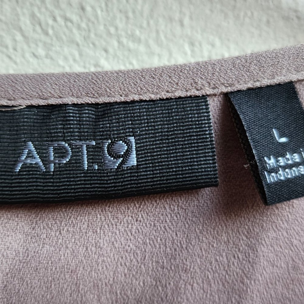 Apt. 9 Taupe Semi-Sheer Blouse Size Large - image 7